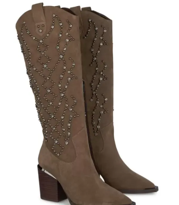 Botas Tacón*Alma en Pena Comprar Bota Tacón Con Tachas Dibujo