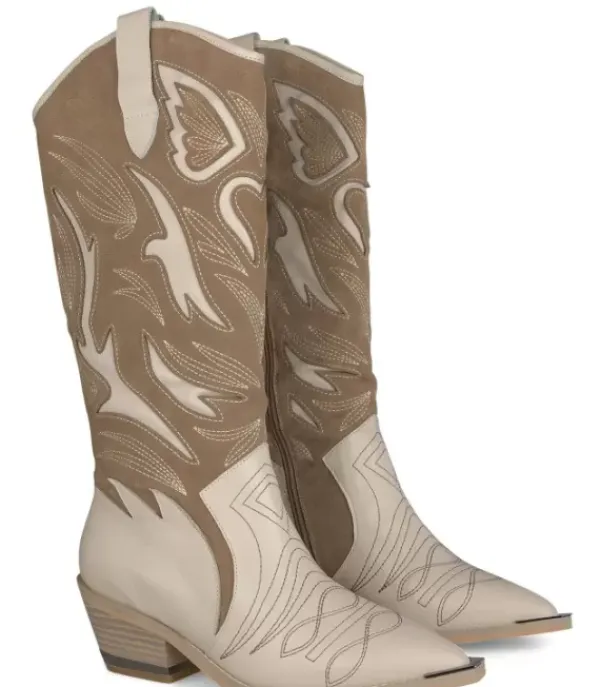 Botas Planas*Alma en Pena Comprar Bota Vaquera Con Adorno Alas