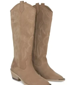 Botas Planas*Alma en Pena Comprar Bota Vaquera Con Bordado