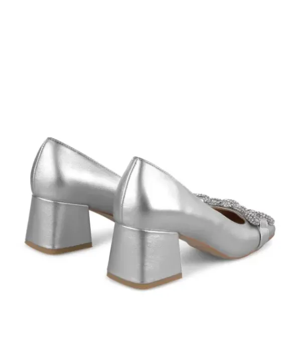 Zapatillas*Alma en Pena Comprar Zapato Tacón Con Detalle